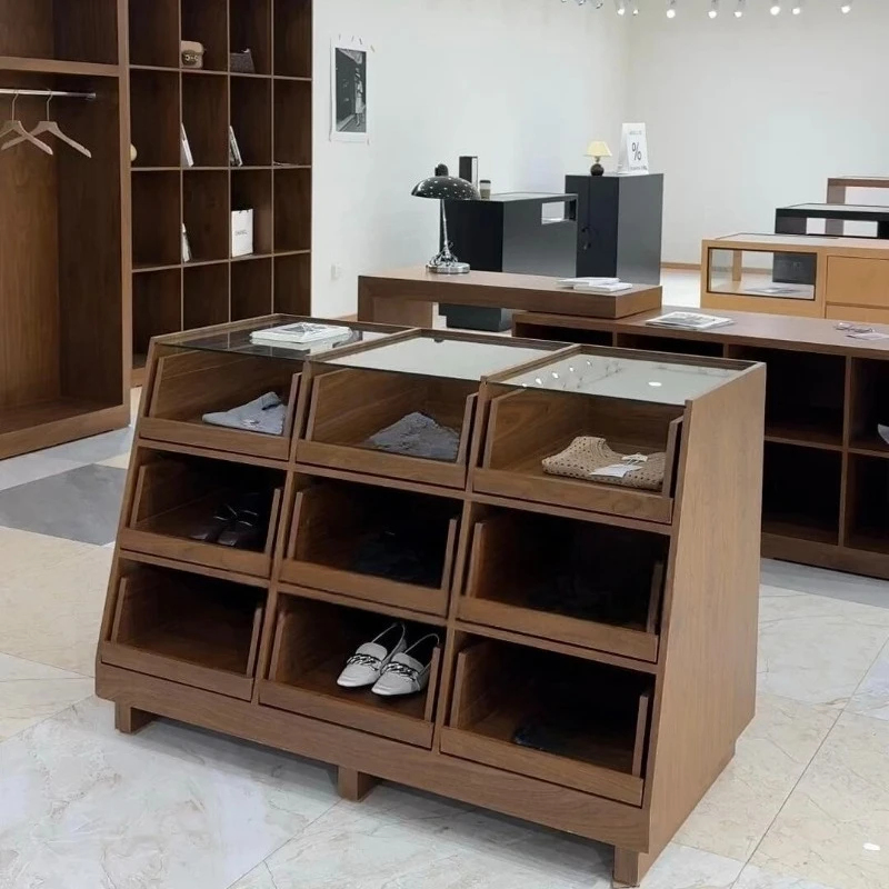 Children's Clothing Store Naka - Furniture And Hardware Store recension och pris