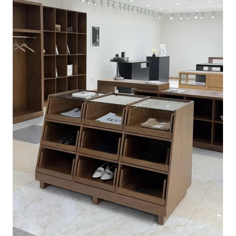 Children's Clothing Store Naka - Furniture And Hardware Store recension och pris